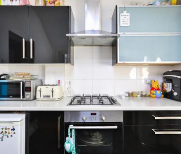 2 bedroom maisonette to rent - Photo 6