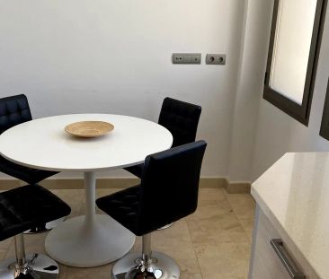 Casa adosada de alquiler en Calle Torre Bermeja, 1, El Paraíso - Foto 3