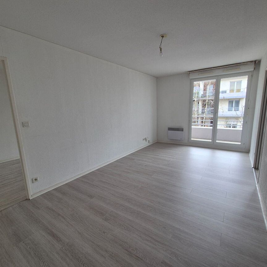 Location Appartement 2 pièces 38m² TOURS 37100 - Photo 1