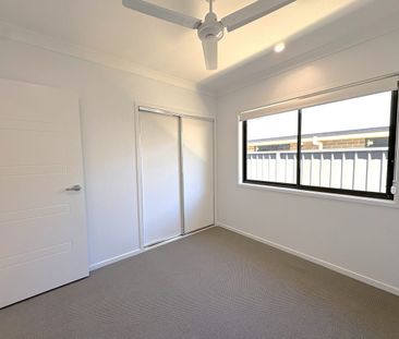 Modern 3-Bedroom Family Home with Ducted Air and Stylish Finishes - Photo 6