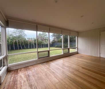 12 Sage Street, Oakleigh East, Vic 3166 - Photo 5