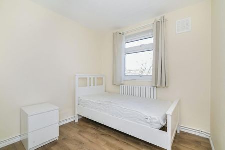 4 bedroom flat to rent - Photo 5