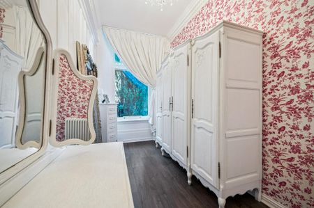 2 bedroom ground floor flat to rent - Photo 5