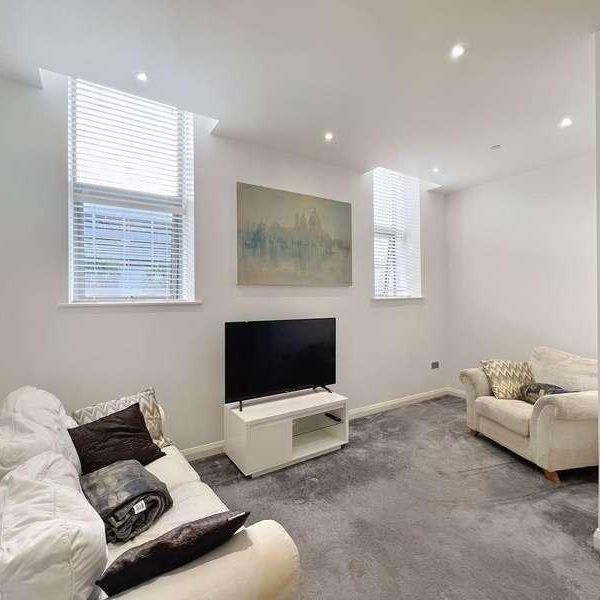 Corporation Street, The Co-operative, CV1 - Photo 1