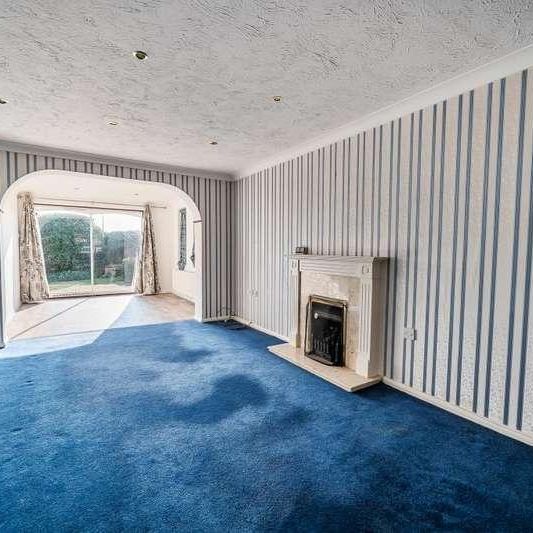 Fair Ridge, High Wycombe, HP11 - Photo 1