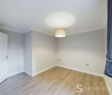Wingfield Court, Banstead, SM7 - Photo 2