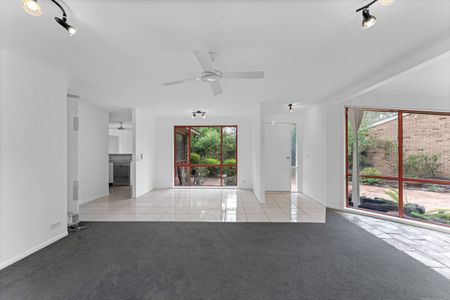 A Private Garden Retreat in Peaceful Palmerston - Photo 2