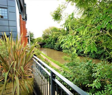 6 bedroom flat to rent - Photo 3