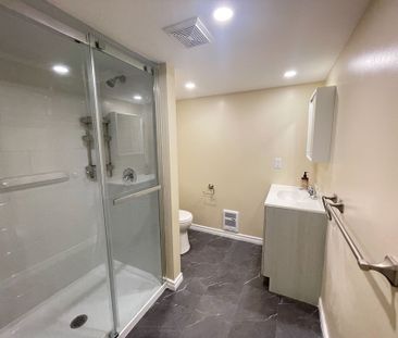 For Lease - 248 McLellan Court Unit# 2, Kingston, Ontario - Photo 3