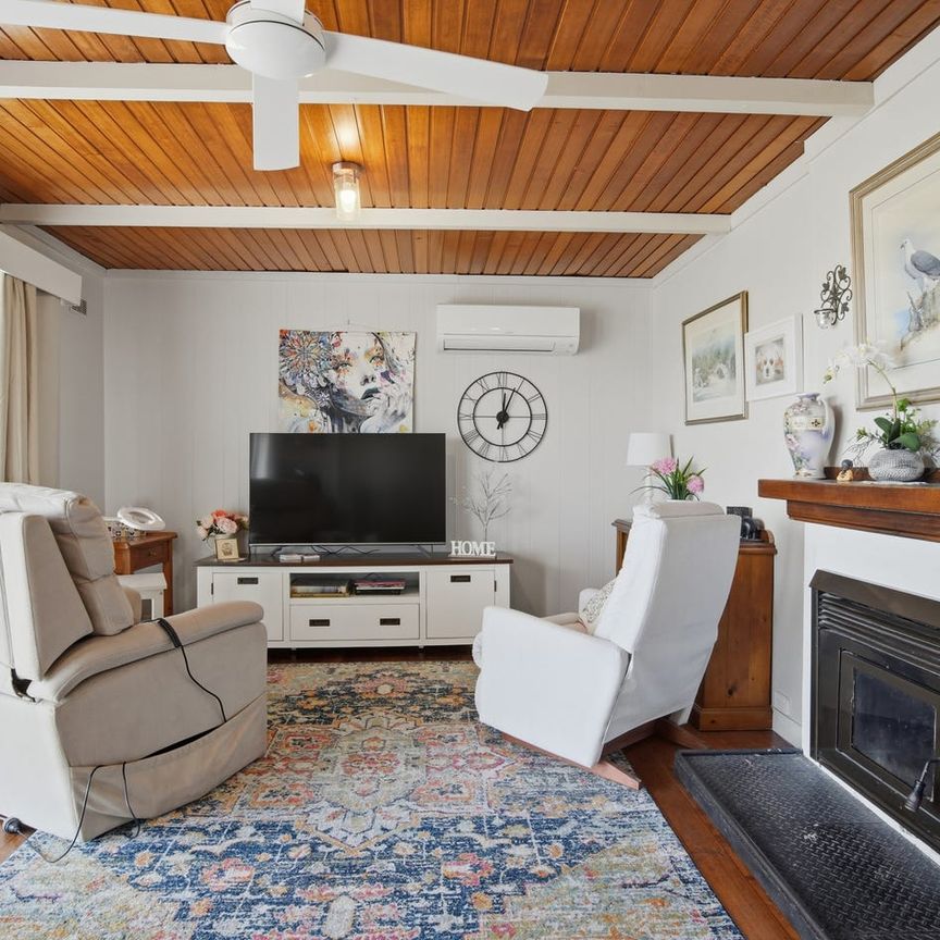 Neat & tidy brick home, 1 block back from the Tamar River. - Photo 1