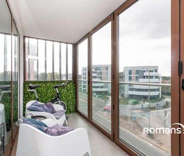 Grandview, Farnborough Road, Farnborough, GU14 - Photo 1