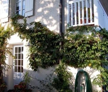 CHARMANTE MAISONNETTE DE VILLAGE AVEC JARDIN - Photo 4