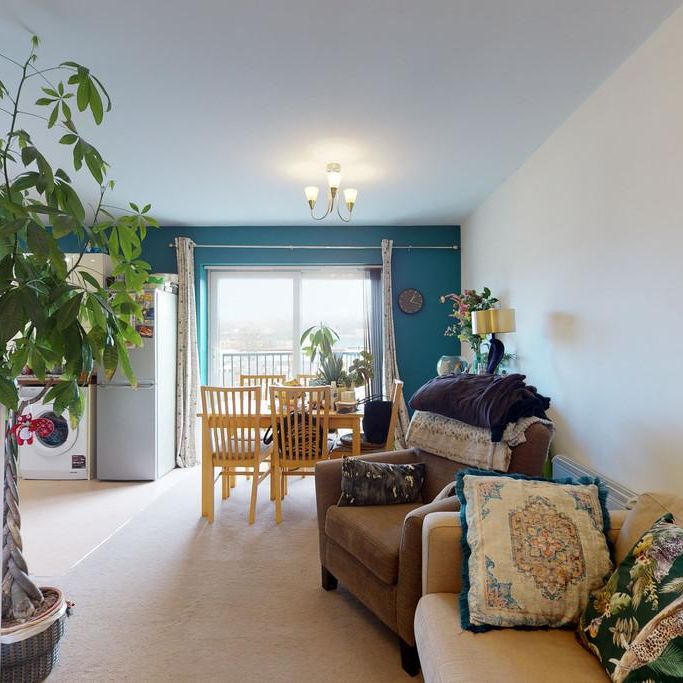 2 bedroom apartment to rent - Photo 1