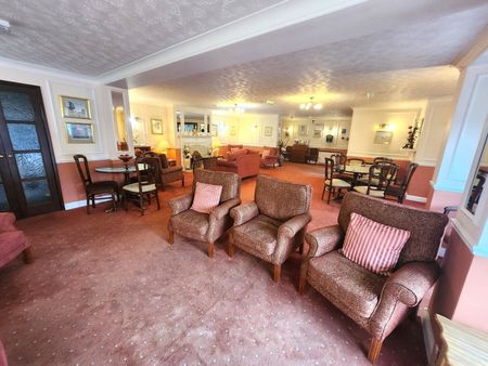 Belfry Drive, Wollaston, Stourbridge, DY8 3SD - Photo 5