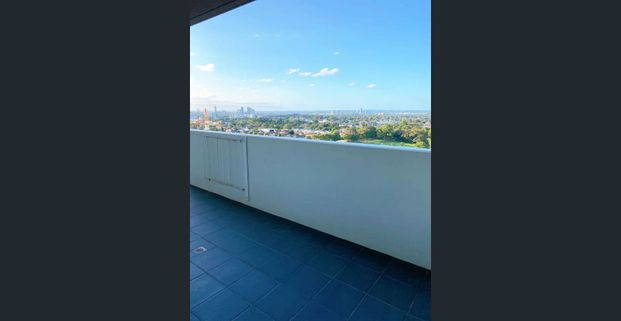 Furnished 3 bedrooms apartment near Burwood station&shopping mall - Photo 1