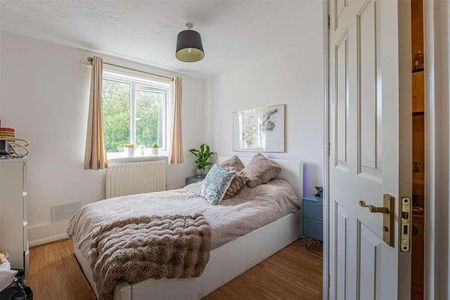 O'leary Drive, Cardiff Bay, Cardiff, CF11 - Photo 2