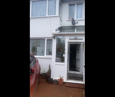 Room in a Shared House, Rochford Way Croydon, CR0 - Photo 4