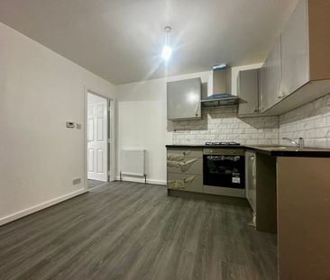 2 Bed Flat, Coventry, CV2 - Photo 1