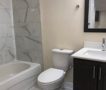 For Lease - 763 Othello Court, Mississauga, Ontario - Photo 2