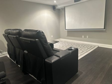 For Lease - 26 Aldenham Crescent, Toronto, Ontario - Photo 2