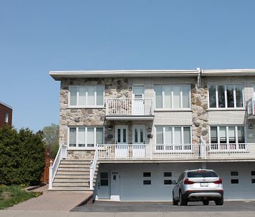 Condo for rent, Brossard - Photo 1