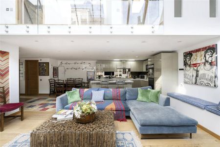 3 bedroom apartment to rent - Photo 2