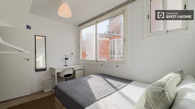 barcelona, Catalonia 08906 - Photo 1