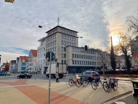 Wunderschöne 2-Zimmer-Wohnung mit Balkon und EBK im Herzen von Bielefeld - Photo 4