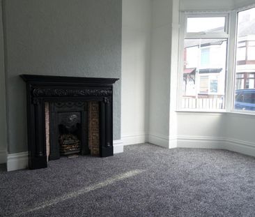 3 bedroom House To Let Total Size: 1120 SQ FT - Photo 5