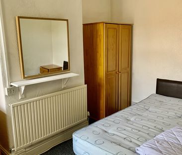 4 Bed Terraced House, Richmond Road, M14 - Photo 6