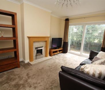 2 bedroom maisonette to rent - Photo 1