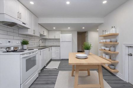 For Lease - 104 Marsellus Drive, Barrie, Ontario - Photo 3