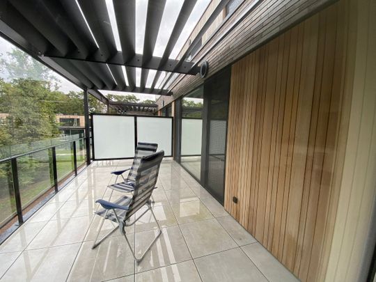 Zeer recent appartement met 2 slaapkamers in Genk - Foto 1