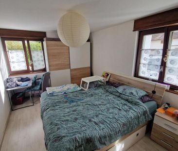 Un bâtiment nouvellement isolé avec accès direct - Photo 6