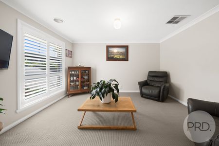 45 Illeura Rd, Bourkelands NSW 2650 - Photo 2