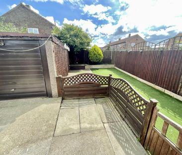 Arundel Road, Grangetown, Middlesbrough - Photo 5