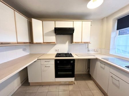 2 Bed Semi-Detached House, Nuthall Road, NG8 - Photo 5