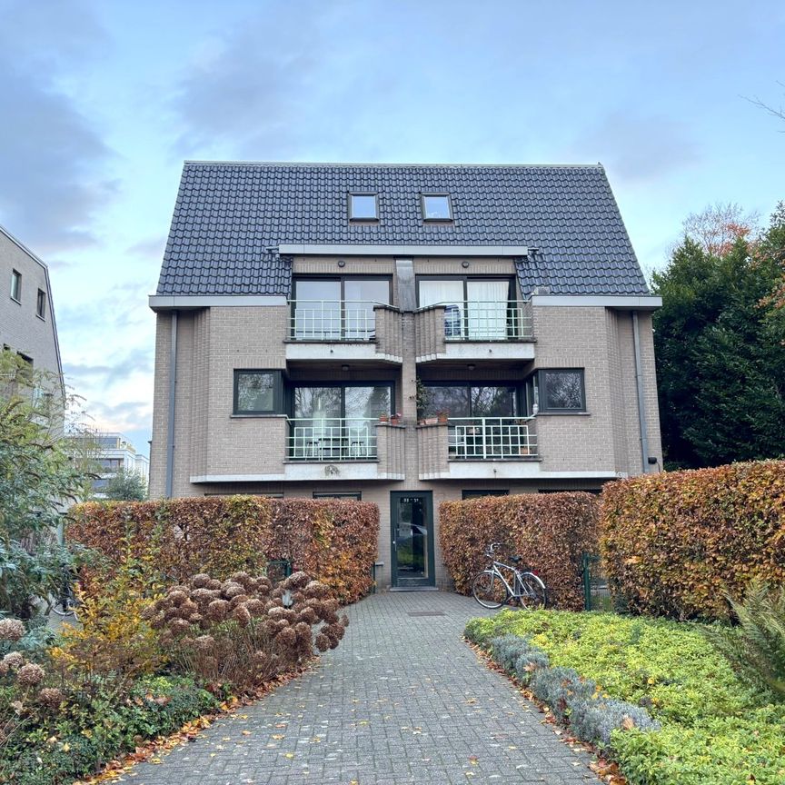 - SINT-AMANDSBERG - Gelijkvloers appartement met tuintje - Foto 1