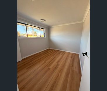 38A Pindari Drive, South Penrith, NSW 2750 - Photo 5