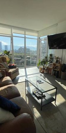 Luxury 1 Bdrm Lake View Condo - Photo 1