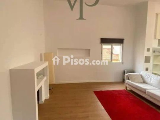 Piso en alquiler en Almagro - Photo 1