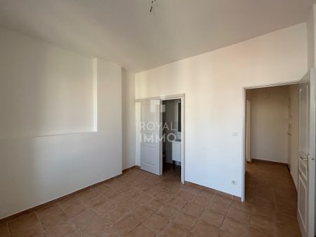 Location Appartement 2 pièces 38m² TOULON 83000 - Photo 5