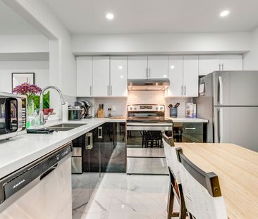 For Lease - 10 Douro Street Unit# 525, Toronto, Ontario - Photo 1