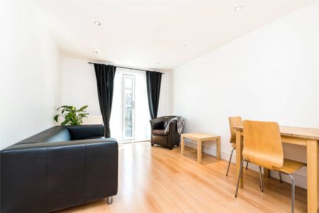Sandringham Road, London, E8 2LL - Photo 3