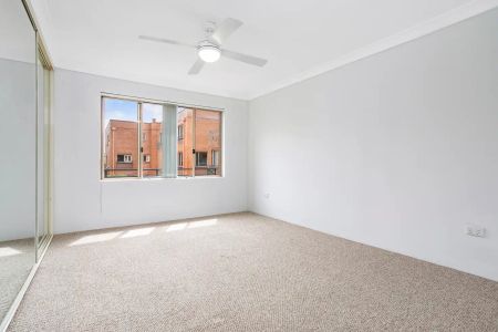 “Modern, Spacious & Perfectly Positioned” - Photo 3