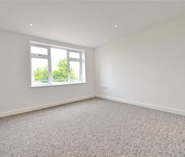 3 bedroom apartment to rent - Photo 1