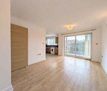 2 bedroom apartment to rent - Photo 2