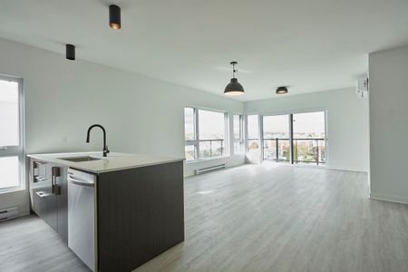 Condo for rent, Laval (Saint-François) - Photo 2