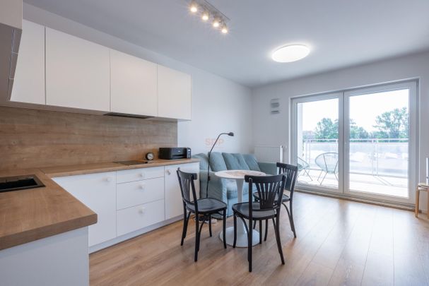 Kawalerka | Super lokalizacja | Balkon | - Photo 1