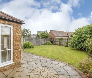 Ribston Close, Banbury - Photo 1